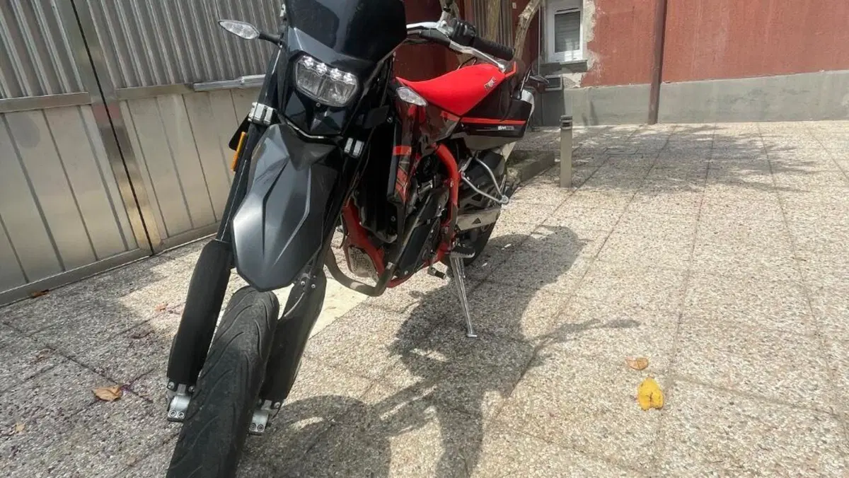 Swm SM 125 R (2022 - 24)  (3)