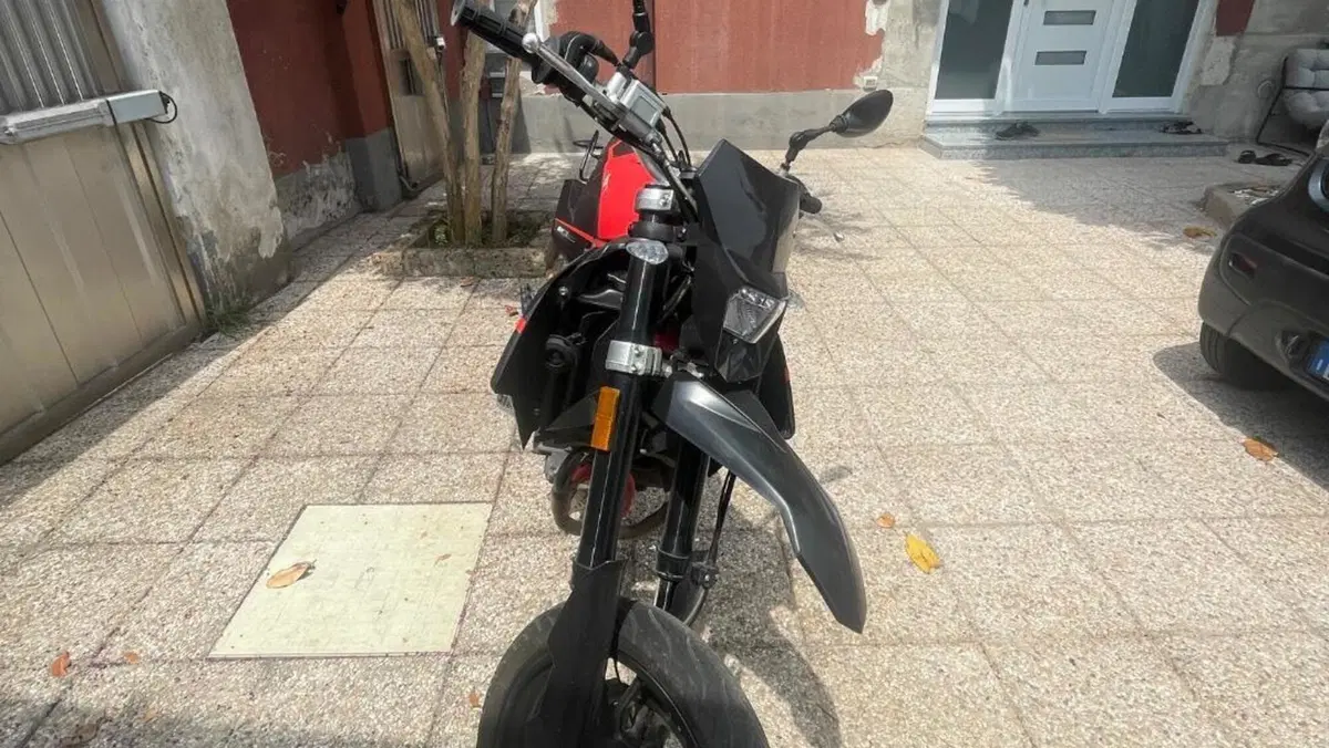 Swm SM 125 R (2022 - 24)  (4)
