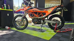 KTM 690 Enduro R (2022 - 25) 