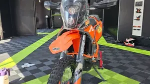KTM 690 Enduro R (2022 - 25)  (3)