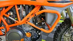 KTM 690 Enduro R (2022 - 25)  (8)