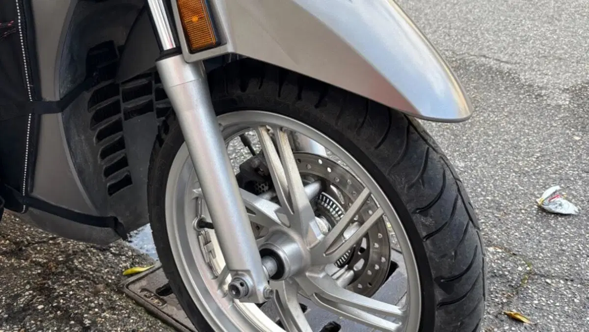 Honda SH 350 (2021 - 24)  (6)