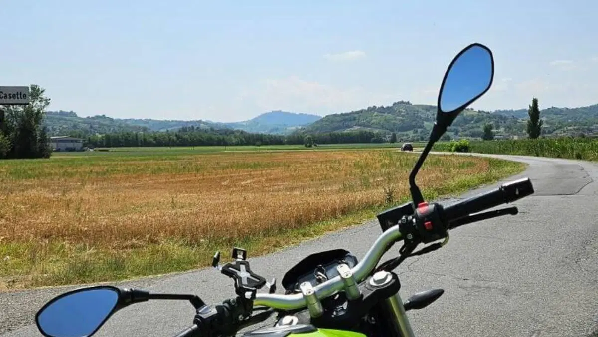 Benelli BN 125 (2018 - 20)  (2)
