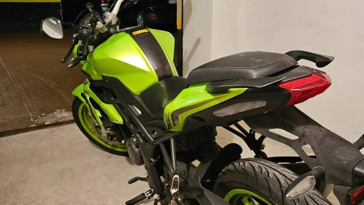 Benelli BN 125 (2018 - 20)  (6)