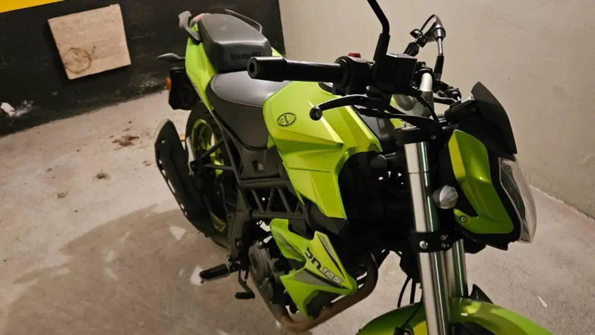 Benelli BN 125 (2018 - 20)  (7)