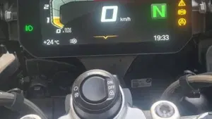 Bmw R 1250 GS Adventure (2021 - 24)  (2)