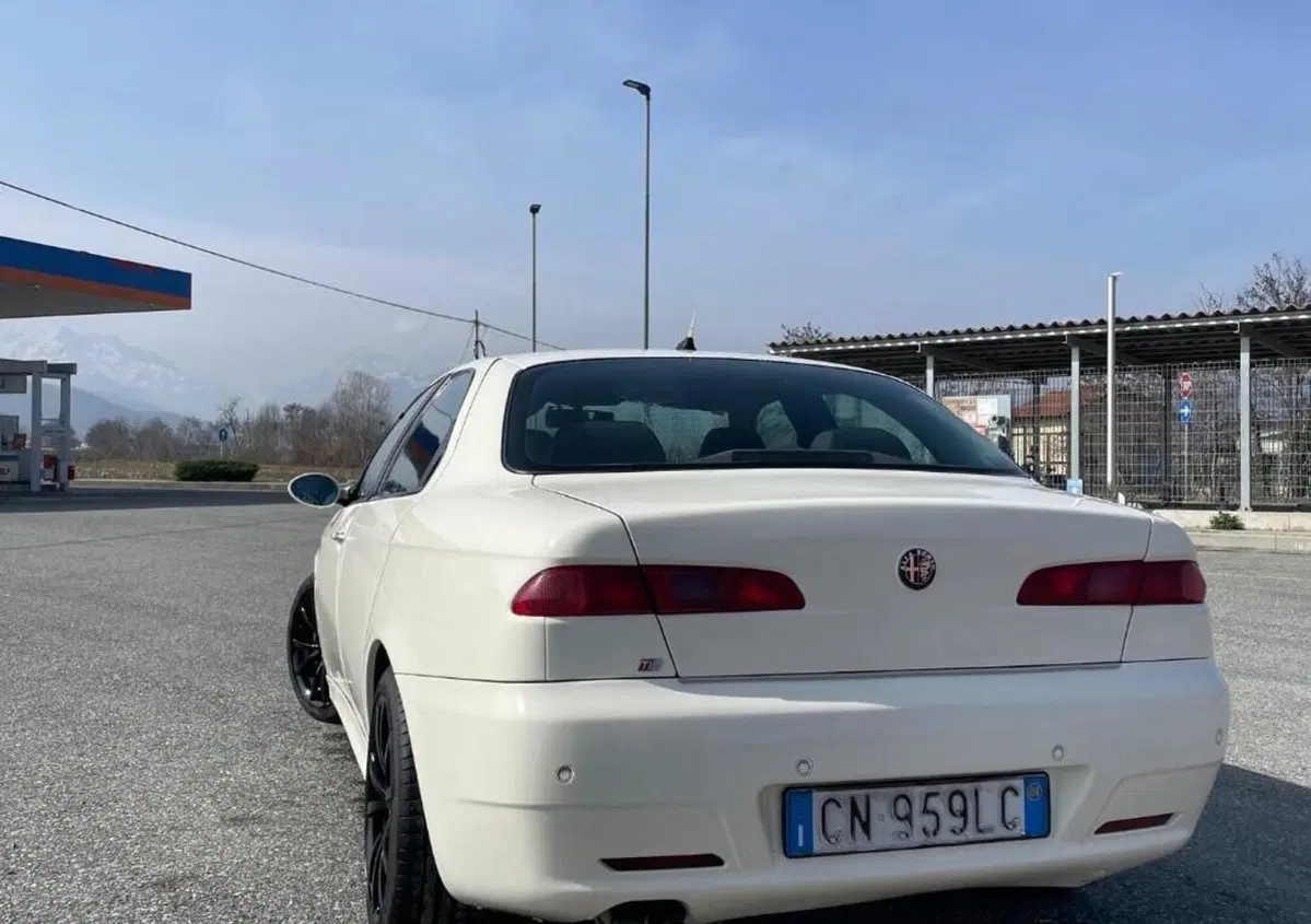 Alfa Romeo 156 2.4 JTD 20V T.I. (3)