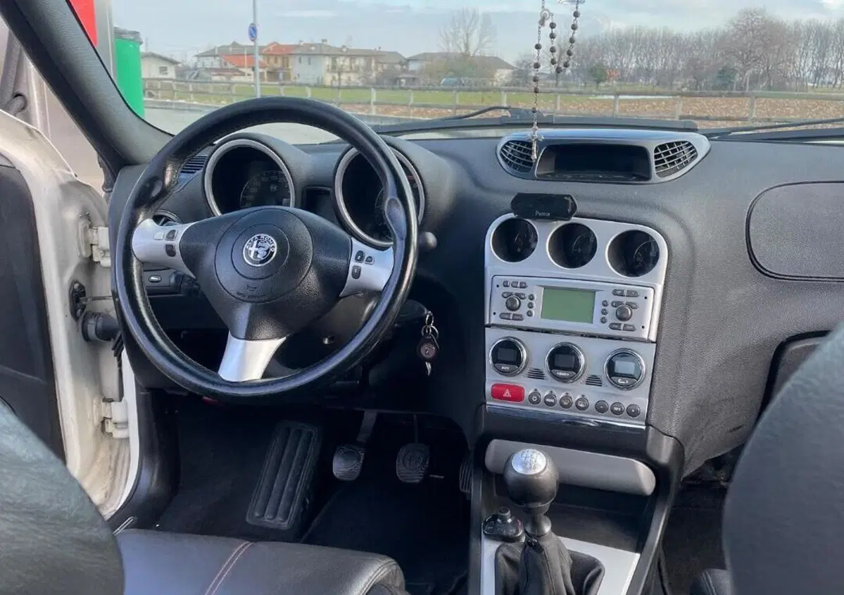 Alfa Romeo 156 2.4 JTD 20V T.I. (10)