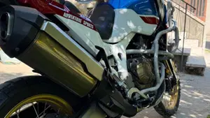 Honda Africa Twin CRF 1000L (2018 - 19)  (4)