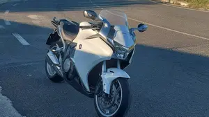 Honda VFR 1200 F ABS (2009 - 16)  (2)