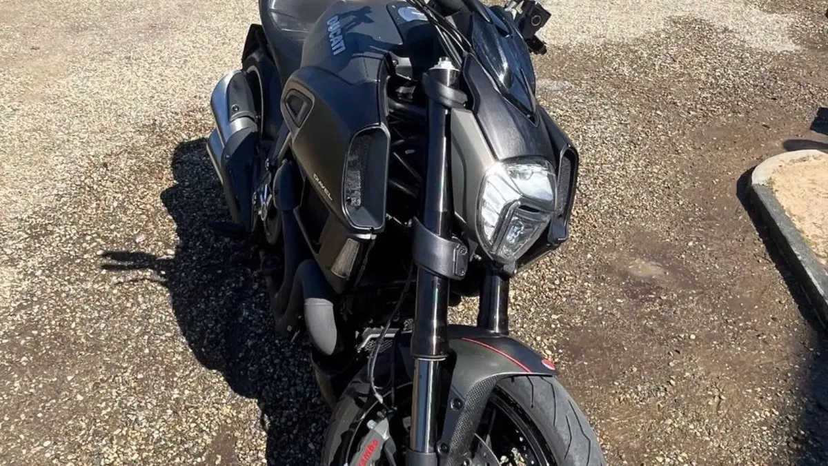 Ducati Diavel 1200 Carbon (2014 - 16)  (5)