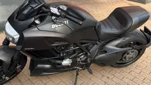 Ducati Diavel 1200 Carbon (2014 - 16)  (11)