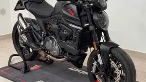Ducati Monster 937 + (2021 - 25)  (5)