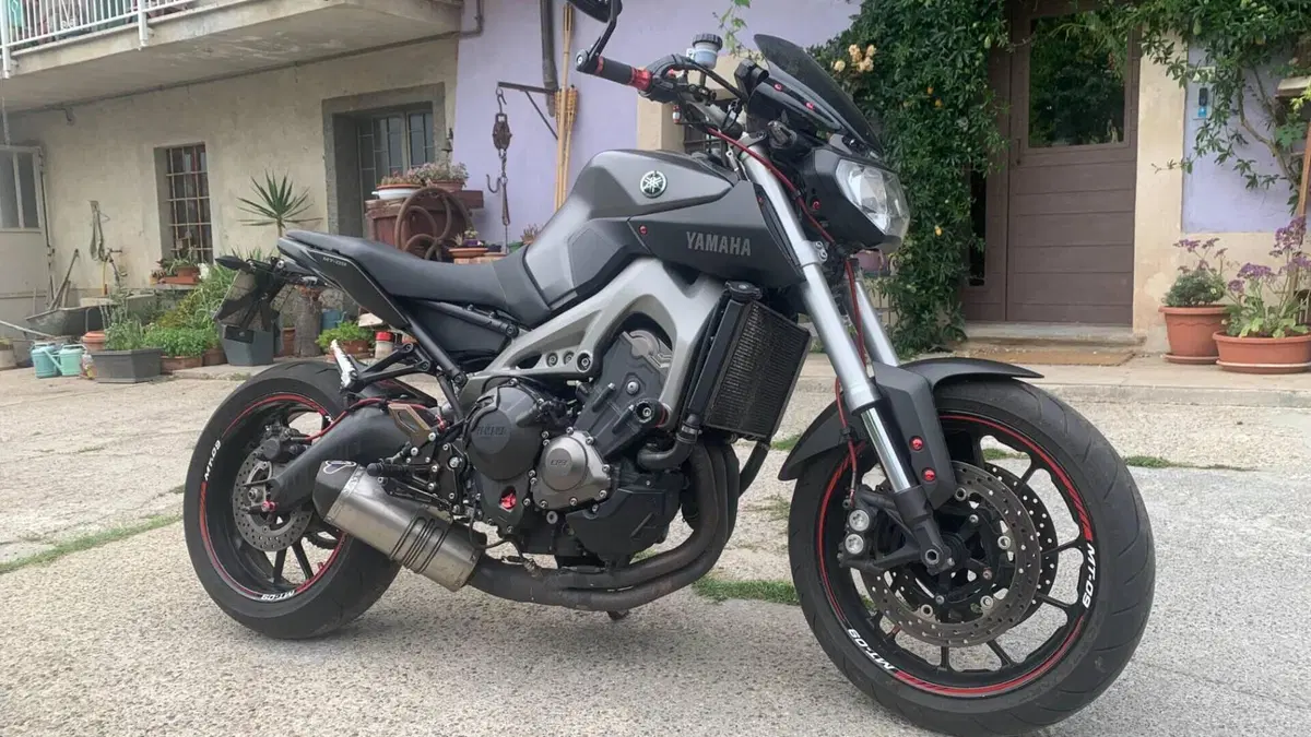 Yamaha MT-09 (2013 - 15) 