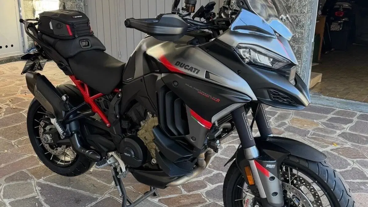 Ducati Multistrada V4 S Grand Tour (2024)  (4)