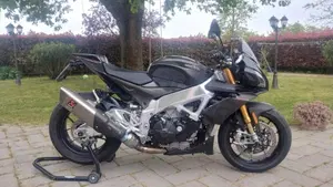 Aprilia Tuono V4 Factory (2019 - 20)  (5)