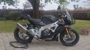 Aprilia Tuono V4 Factory (2019 - 20)  (6)