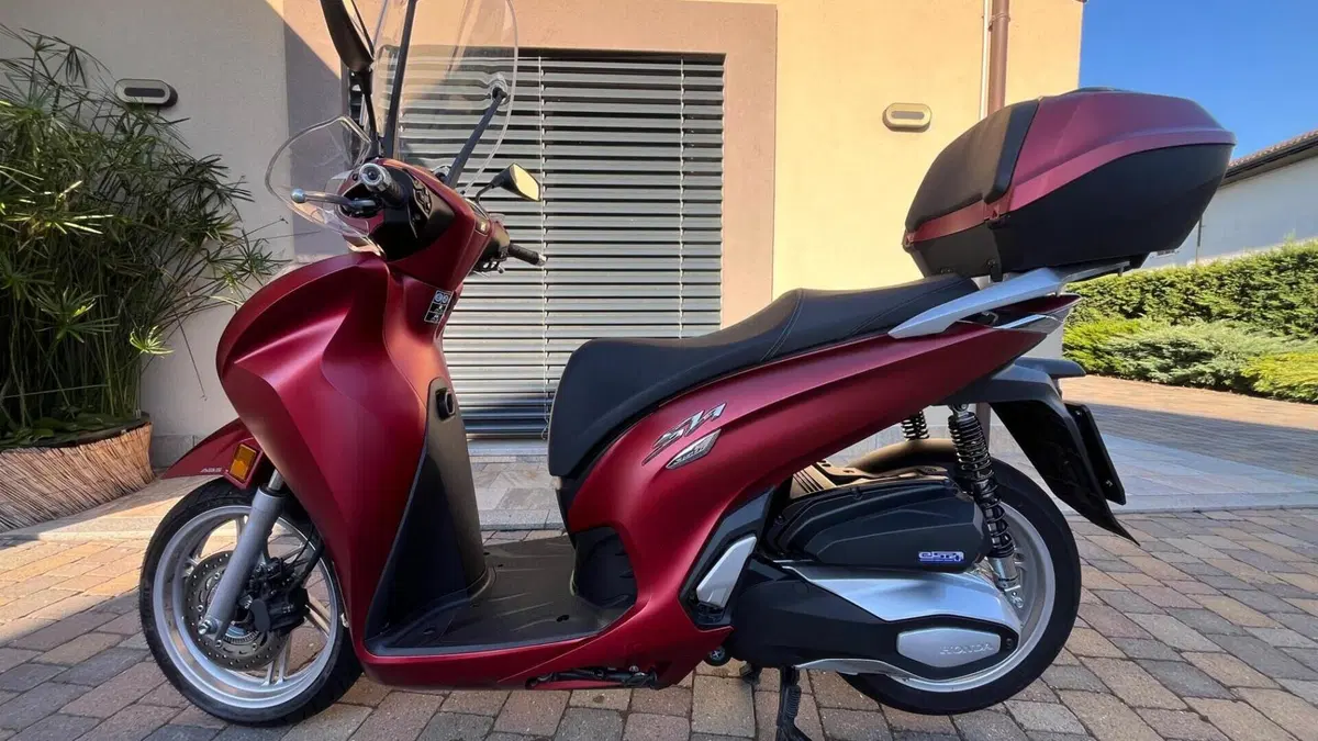 Honda SH 350 (2021 - 24)  (2)