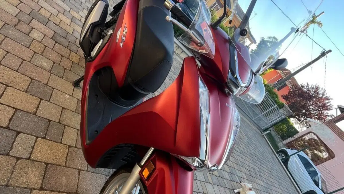 Honda SH 350 (2021 - 24)  (3)