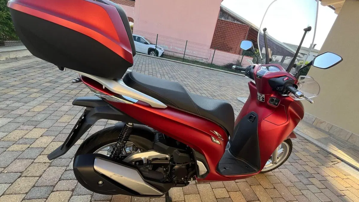 Honda SH 350 (2021 - 24)  (4)
