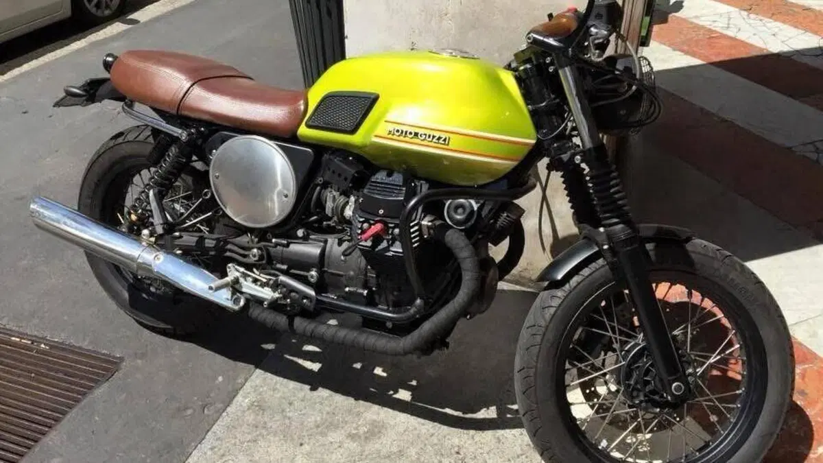Moto Guzzi V7 Cafè Classic (2009 - 12) 