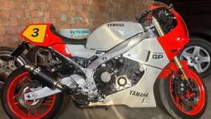 Yamaha XSR 900 GP (2024 - 26)  (2)
