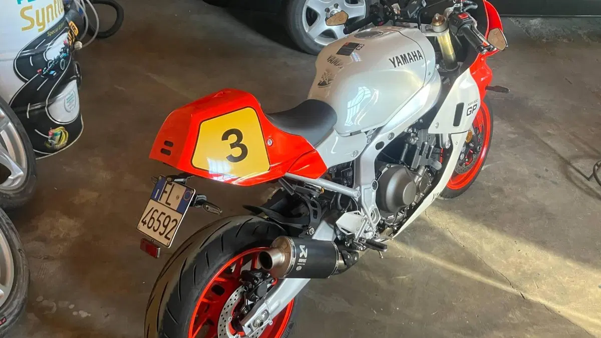 Yamaha XSR 900 GP (2024 - 26)  (7)