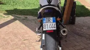 Suzuki GSR 750 (2010 - 15)  (4)