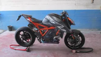 KTM 1290 Super Duke RR (2023) usata