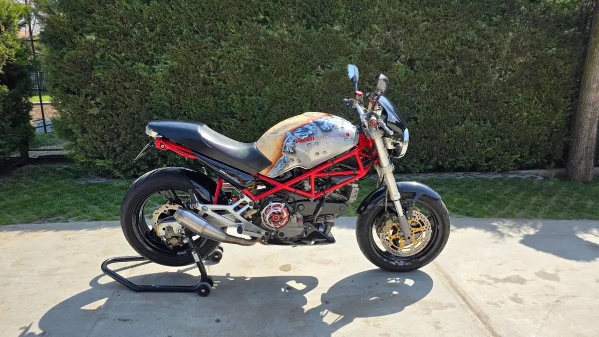 Ducati Monster 900 City (1998 - 02) 