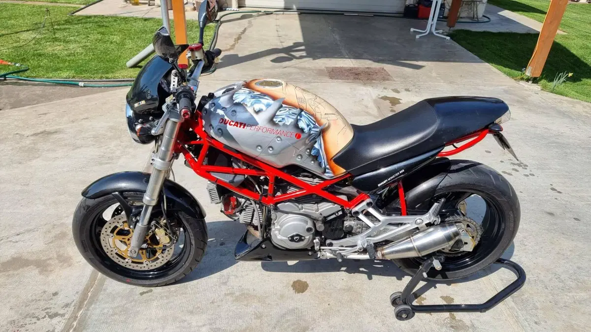 Ducati Monster 900 City (1998 - 02)  (5)