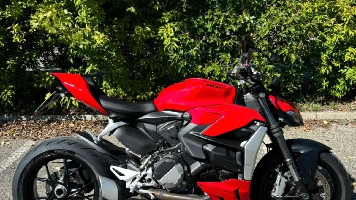 Ducati Streetfighter V2 (2022 - 24) 