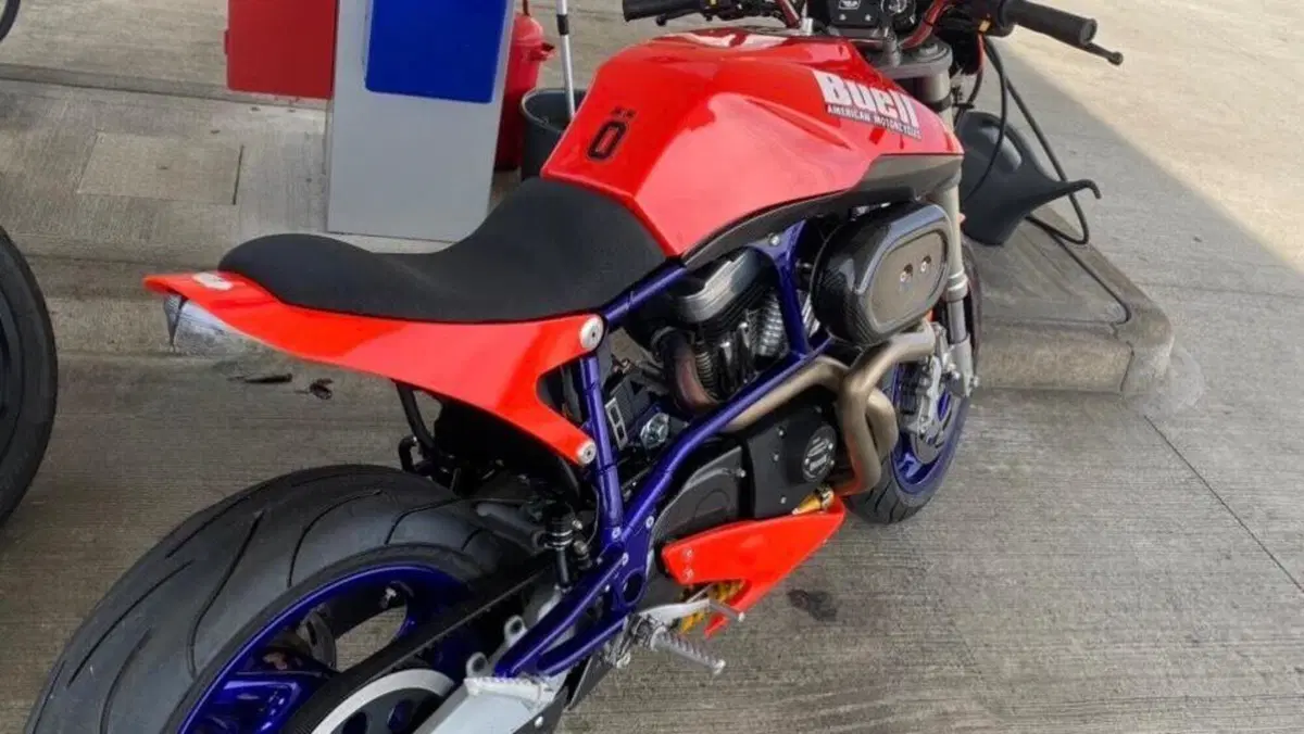 Buell Lightning X1 1200  (6)