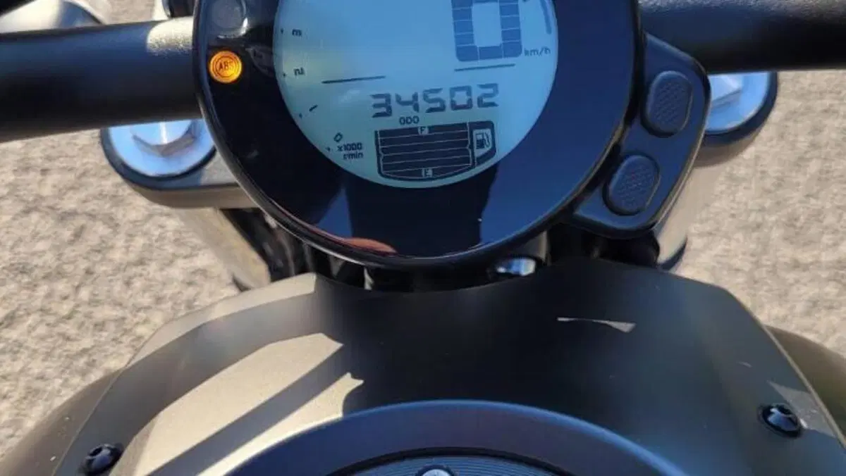 Yamaha XSR 700 ABS (2016 - 20)  (8)
