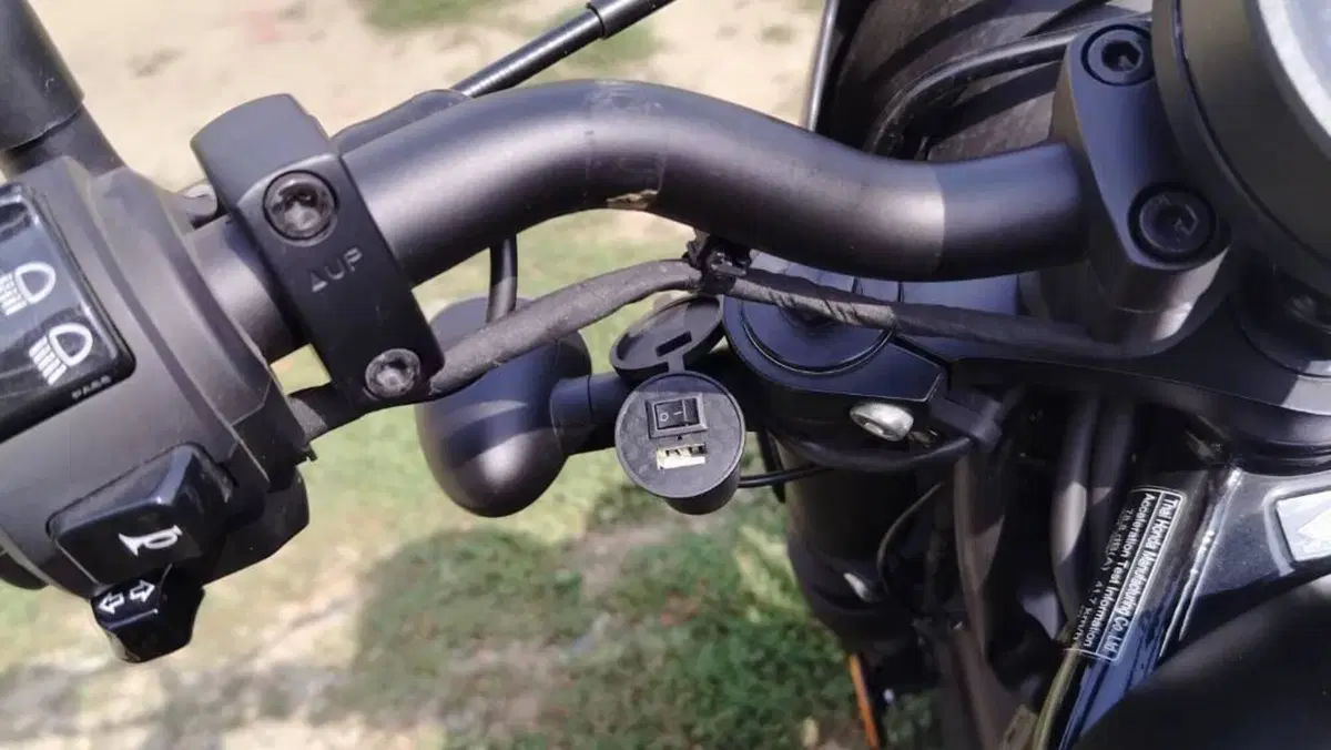 Honda CMX 500 Rebel (2022 - 24)  (4)