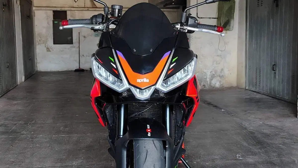 Aprilia Tuono 660 Factory (2022 - 24)  (4)