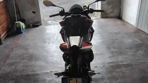 Aprilia Tuono 660 Factory (2022 - 24)  (6)