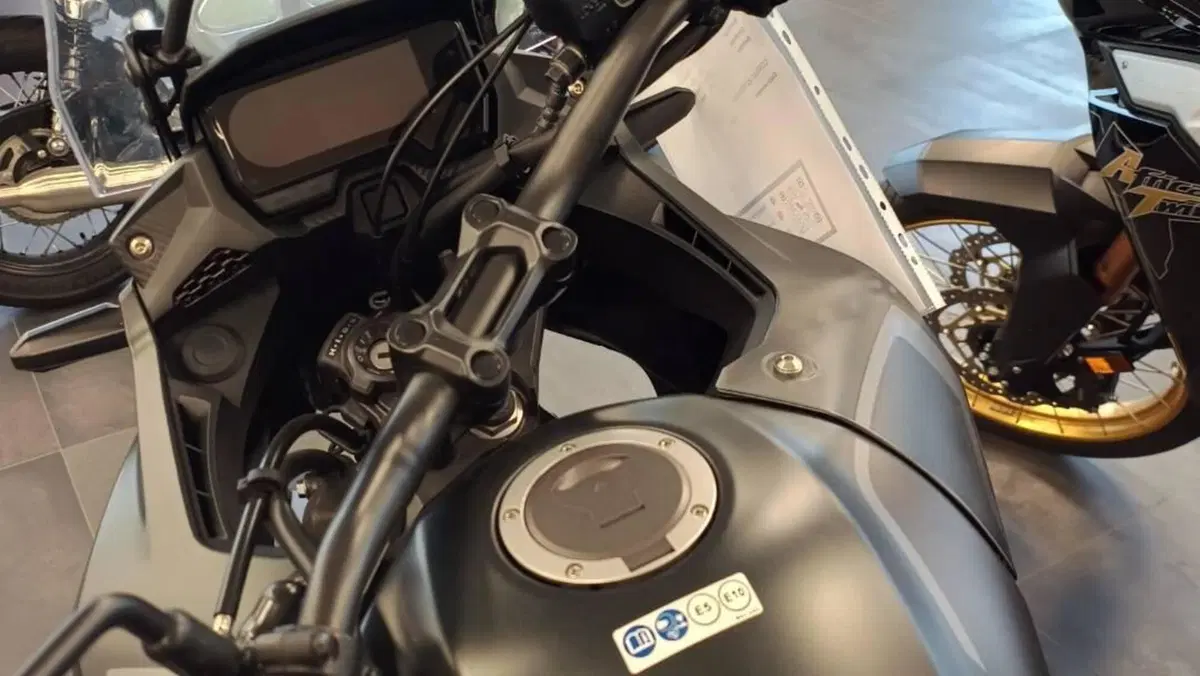 Honda CB 500 X Travel Edition (2022 - 23)  (3)
