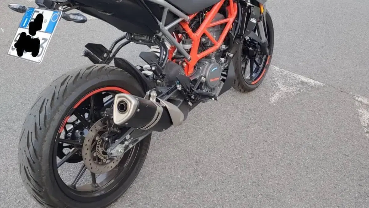 KTM 125 Duke (2021 - 23)  (4)