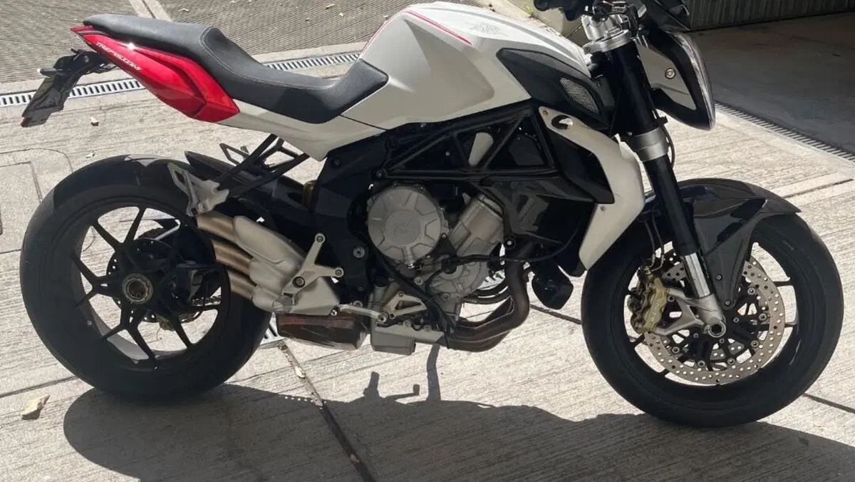 MV Agusta Brutale 800 (2012 - 15) 