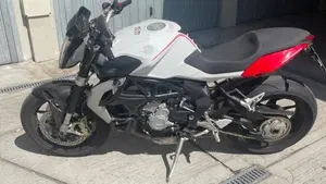 MV Agusta Brutale 800 (2012 - 15)  (5)