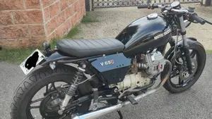 Moto Guzzi   (4)