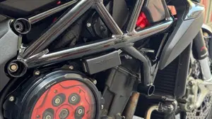 MV Agusta Brutale 800 (2020)  (3)