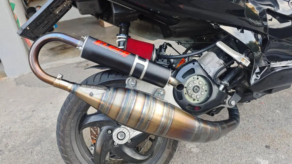 Gilera Runner 180 SP  (2)