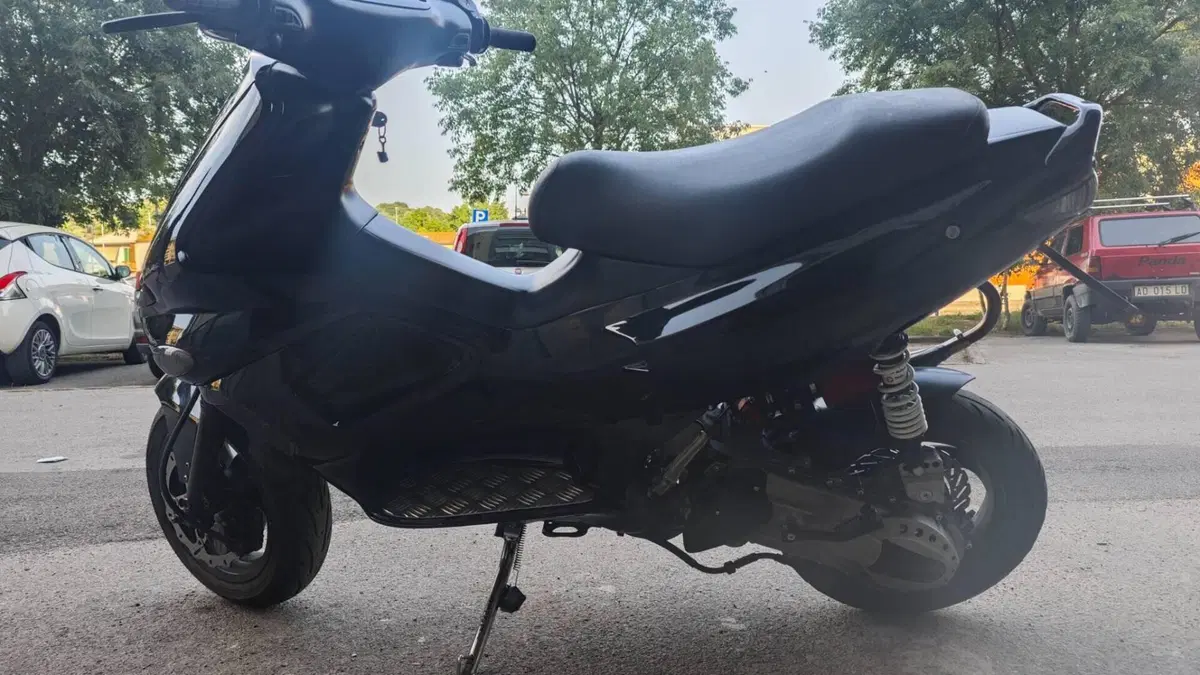 Gilera Runner 180 SP  (5)