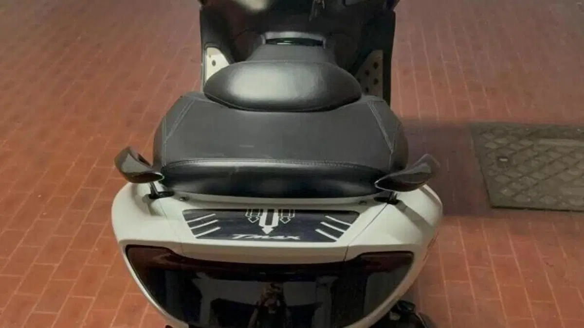 Yamaha T-Max 500 (2004 - 07)  (7)