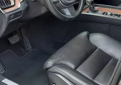Volvo V60 Cross Country D4 AWD Geartronic Business Pro (8)