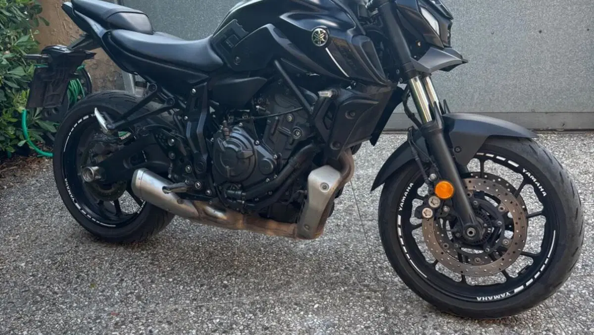 Yamaha MT-07 (2021 - 24)  (2)
