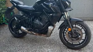 Yamaha MT-07 (2021 - 24)  (2)