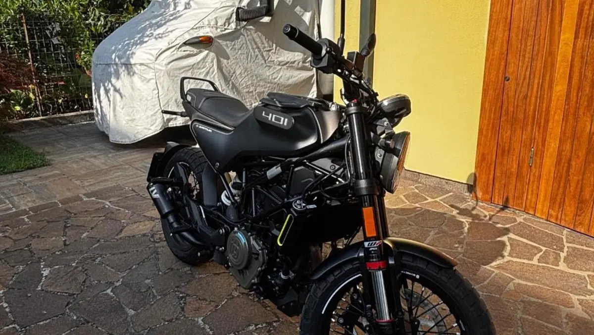 Husqvarna Svartpilen 401 (2021 - 23)  (5)